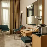 Amadi Panorama מלון