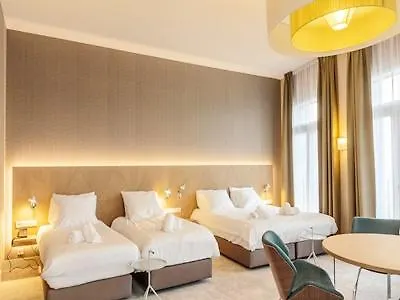 Amadi Panorama Hotel