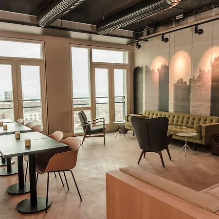 Amadi Panorama Hotel 4*