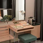 Hotel Amadi Panorama