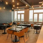 Amadi Panorama Hotel 4*