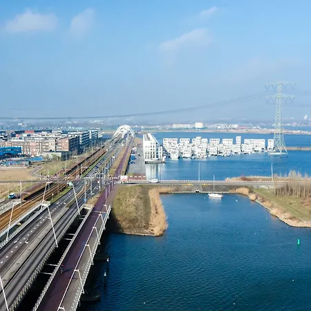 Amadi Panorama 4* Amsterdam