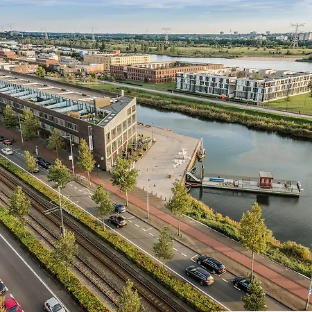Amadi Panorama 4* Ámsterdam