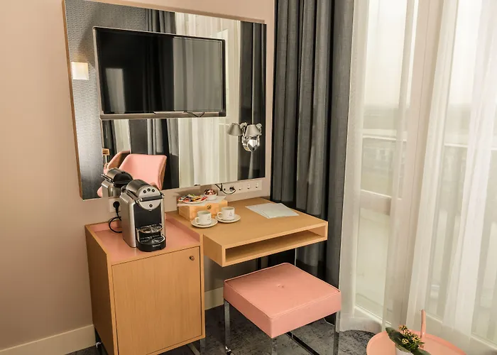 Amadi Panorama 4* Ámsterdam