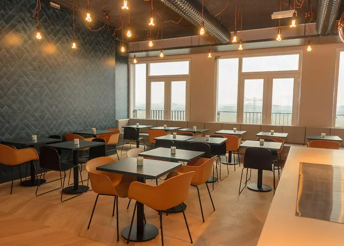 Amadi Panorama Hotel 4*