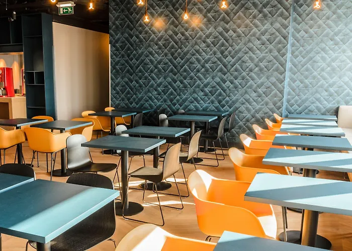 Amadi Panorama Hotel 4*