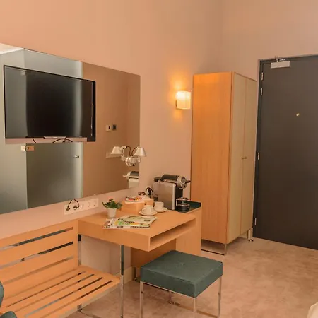 酒店 阿马迪全景酒店 4*