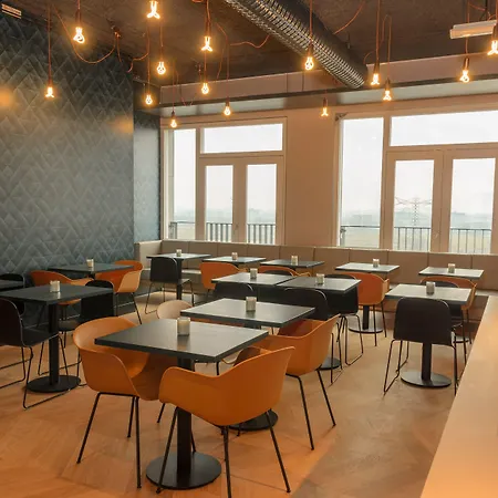 Amadi Panorama Hotel 4*